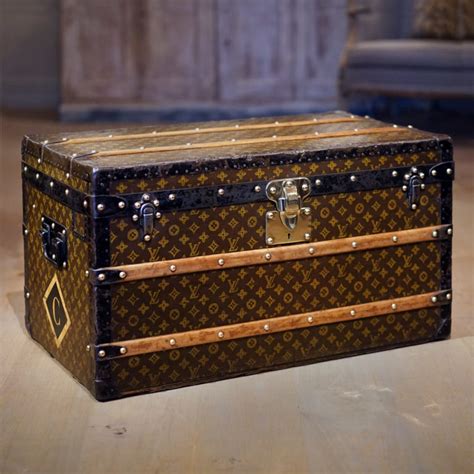 louis vuitton dj box trunk 1996 replica